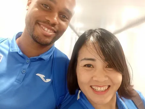 Muốn leo cao ở V-League, Than Quảng Ninh mượn oai... “nữ tướng”