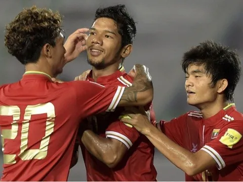 Đối thủ của ĐT Việt Nam mất 3 ngôi sao trước thềm AFF Cup 2018
