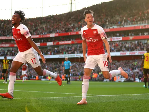 Arsenal version Emery: Học cách để trở nên "xù xì"