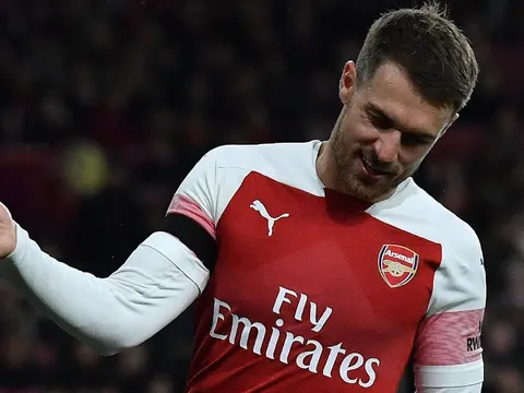 Này Aaron Ramsey, anh đã rời Arsenal chưa?