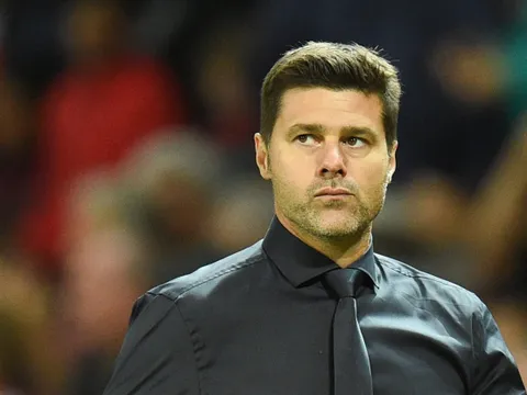 Đại gia nước Anh chú ý, Dani Alves muốn đến Premier League