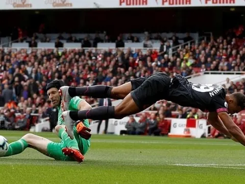 Arsenal: Chỉ đáng sợ với những đội bóng nhỏ mà thôi!