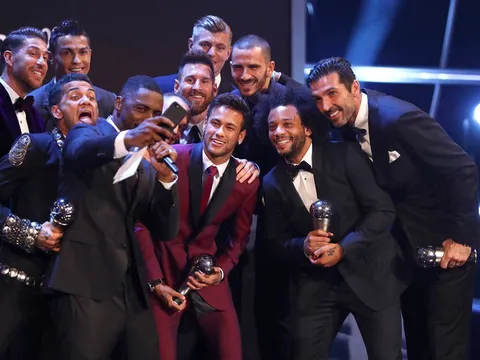 Năm 2017, Ronaldo, Messi, Neymar hút fan nhiều nhất trên mạng xã hội