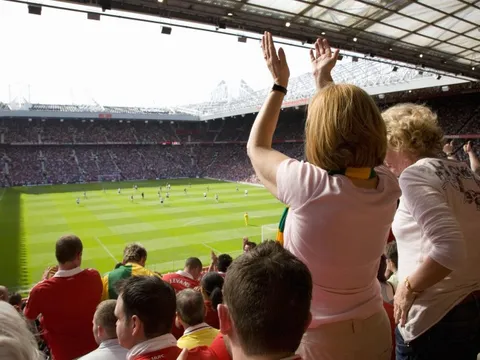 Nâng cấp Old Trafford, M.U tham vọng vượt mặt Real Madrid