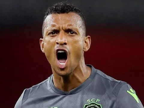 Nani dùng 14 từ để nói về sự khác biệt của M.U dưới thời Sir Alex và Mourinho
