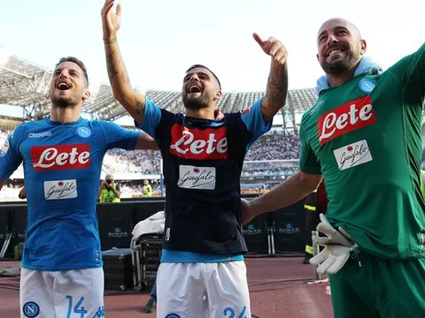 Napoli: '33 chiêu thức' từ Sarri và thời cơ đã đến