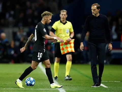 Neymar đùng đùng nổi giận, coi khinh HLV PSG ra mặt
