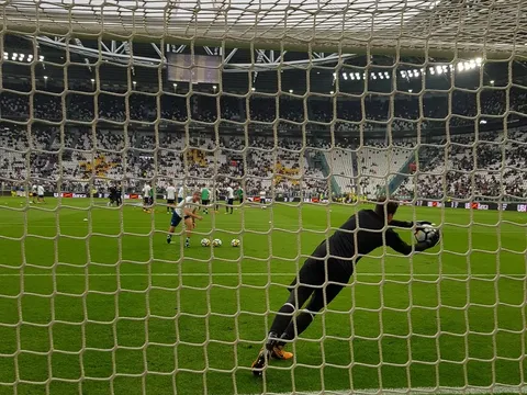 "Nể" Barca, Juventus cất hàng loạt trụ cột