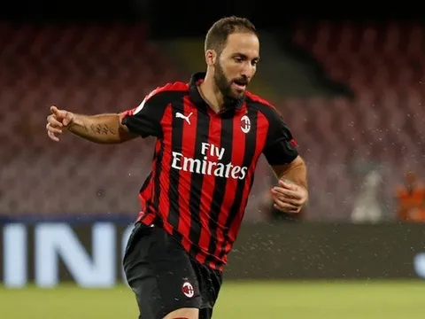 'Nếu cậu ta không tỏa sáng, đó sẽ là dấu chấm hết cho Sarri'