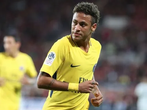 Neymar chơi tuyệt hay trước Metz