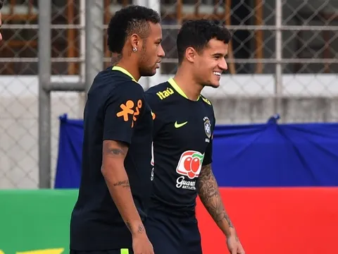 Neymar, Coutinho hớn hở trong ngày đầu trở lại Brazil