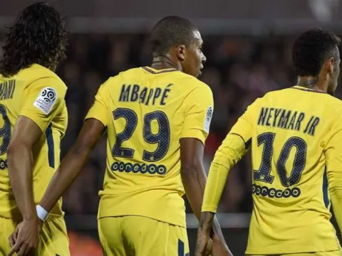 Bắt chước Messi, Neymar hứa sẽ giúp Mbappe thành siêu sao thế giới