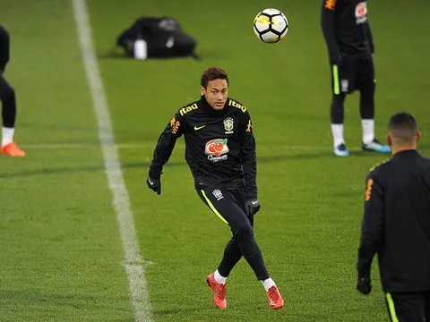 Neymar trở thành tâm điểm trước trận đại chiến với Tam sư