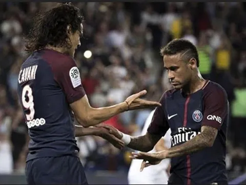 Neymar và Cavani đánh lừa khán giả, sóng ngầm chưa yên