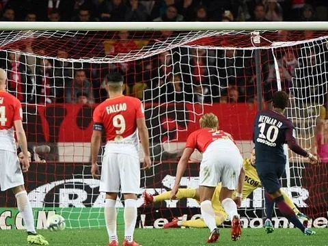 Neymar và Cavani lên tiếng, PSG hạ gục Monaco ngay tại Stade LOUIS II