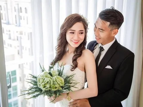 Ngắm bộ ảnh cưới đẹp lung linh của tiền vệ Quốc Chí