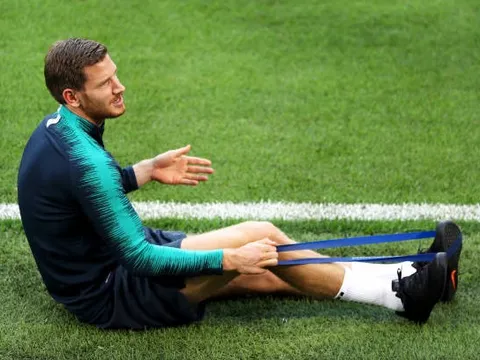 Người Liverpool lo lắng còn 'kẻ thủ ác' lại nhởn nhơ trên đất Italia