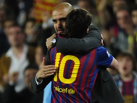 Người Man City công khai chèo kéo Messi