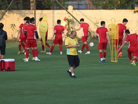 HLV Nguyễn Thành Vinh: “Malaysia không có gì ghê gớm, Việt Nam sẽ thắng!”
