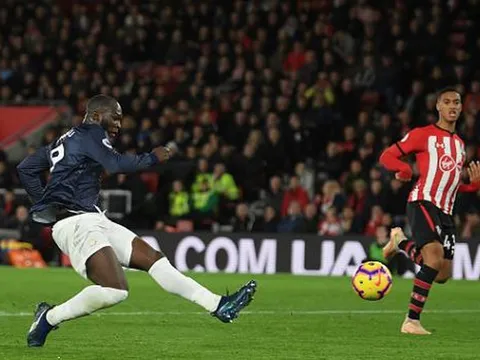 Nhà cái sỉ nhục Lukaku khi ra màn đặt cược không tưởng trận gặp Arsenal