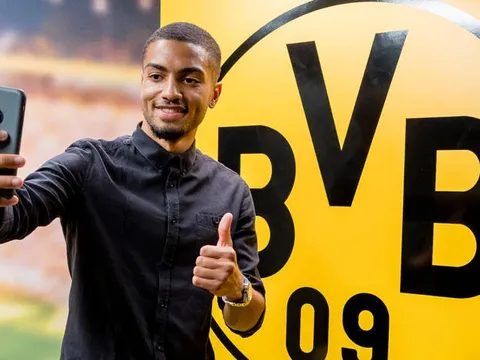 Nhà vô địch U21 Châu Âu bảnh bao ra mắt Dortmund