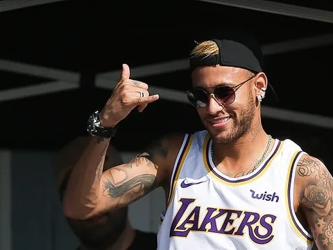 Nhìn thấy đường về Barca, Neymar vui như trẩy hội