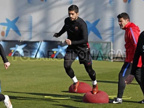 NHM Barca mừng rỡ khi thấy Suarez sung sức tập luyện