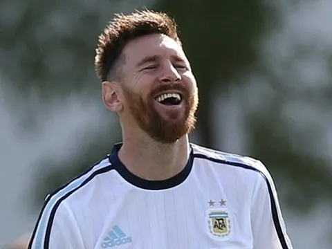 Messi có lẽ sẽ 'cười lớn' nếu đọc được những dòng chữ này