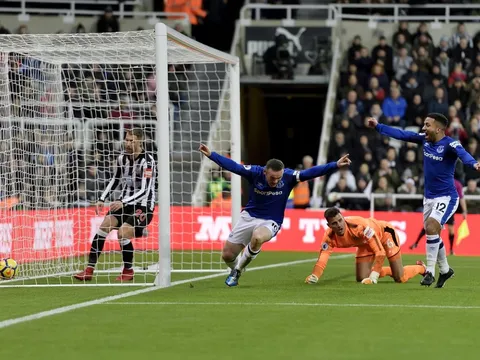 Nhờ các tiền đạo, Everton và Leicester City đang trở lại
