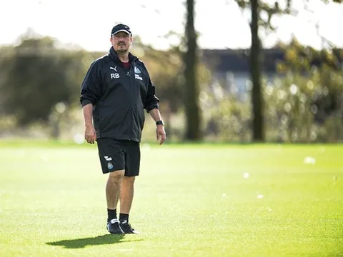 Nhồi thể lực học trò, Benitez quyết tâm hạ bệ Klopp