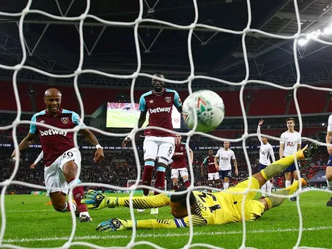 Những bàn thắng đẹp nhất vòng 4 League Cup
