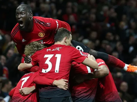 Những hình ảnh ấn tượng khó phai ở vòng 8 Premier League