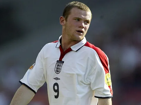Những khoảnh khắc đáng nhớ của Rooney cùng Tam Sư
