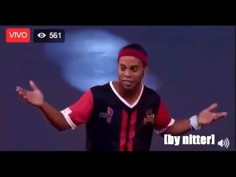 Những kỹ năng siêu đỉnh của Ronaldinho trên sân Futsal