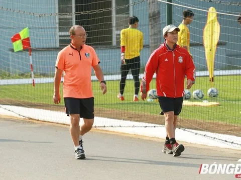 Những mẩu chuyện nhỏ về thầy Park