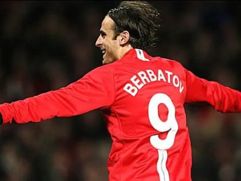Những pha chạm bóng tinh tế của Berbatov