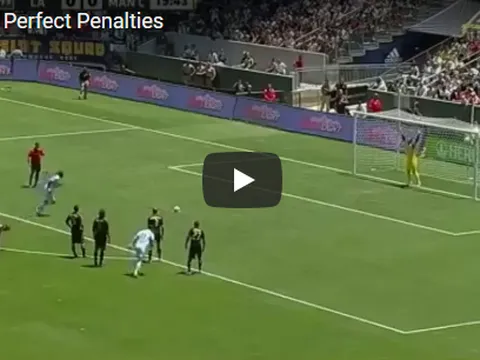 Những quả penalty hoàn hảo của Balotelli