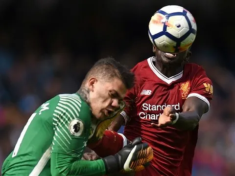 Những tai nạn tồi tệ mà các thủ môn từng dính phải