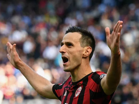 Nikola Kalinic lập công, Milan nghẹt thở vượt qua "ông kẹ" Udinese