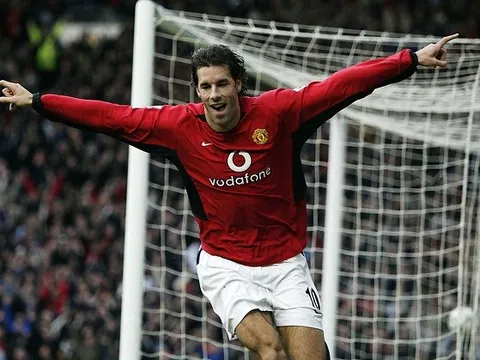 Nistelrooy và những siêu phẩm khó quên khi còn ở Anh