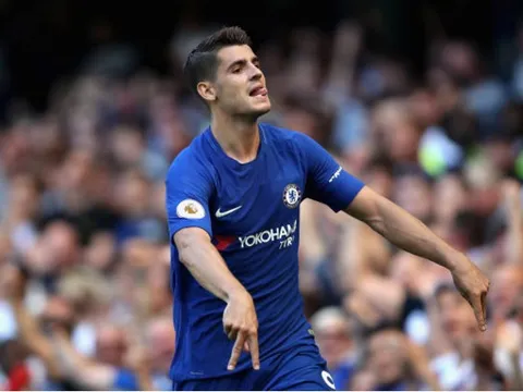 Nổ súng, Morata vẫn bị chê
