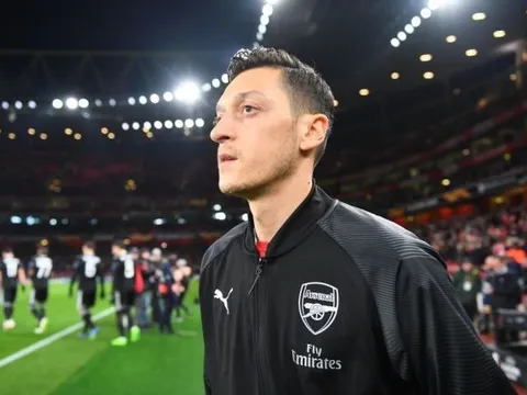 Nóng! Arsenal sẵn sàng biến Ozil thành "vật tế thần" vụ sao 100 triệu bảng