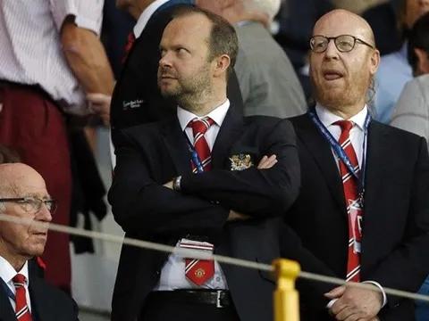 Nóng! Ed Woodward ra quyết định quan trọng vì Mourinho