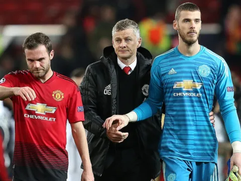 Nóng! Mẫu áo đấu cực lạ mùa tới của Man Utd lộ diện