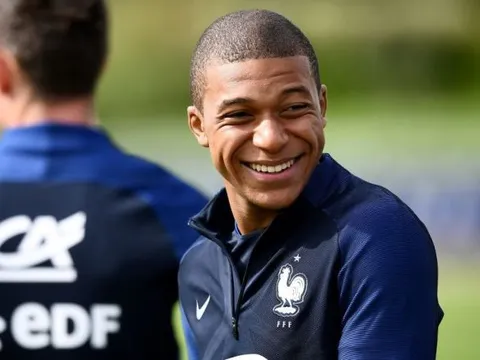 Nóng: Monaco CHỐT giá bán Kylian Mbappe, PSG 'thanh lý' 7 ngôi sao