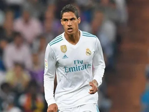 Nóng: Mourinho không thèm Varane, chuyển hướng sang sao Barca