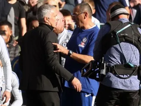 Nóng! Mourinho lại "rước họa vào thân" vì trợ lý của Chelsea