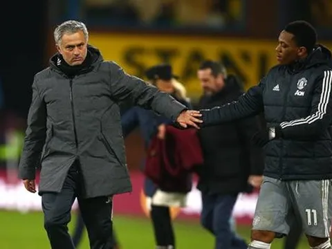 NÓNG: Mourinho muốn giữ lại 5 ngôi sao, bất ngờ với cái tên này