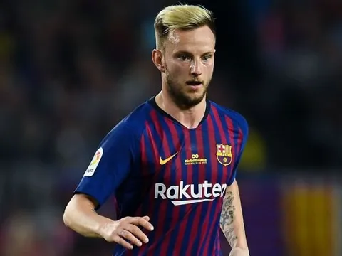 NÓNG: Xong tương lai Ivan Rakitic ở Barca