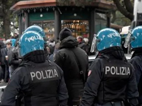 SỐC: Xung đột trước trận Lazio - Sevilla khiến 1 người nguy kịch